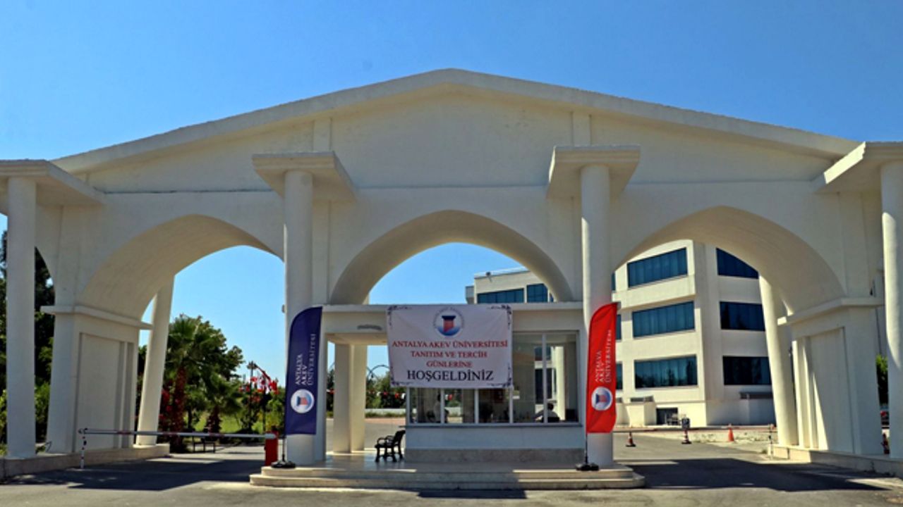 Antalya AKEV Üniversitesi Öğretim Üyesi alıyor