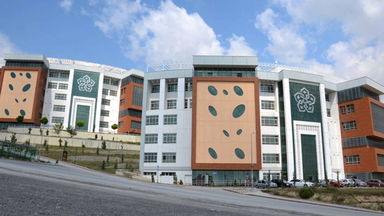 Necmettin Erbakan Üniversitesi 47 Öğretim Üyesi alıyor
