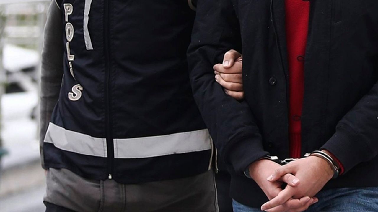Eskişehir'de FETÖ operasyonunda 7 tutuklama