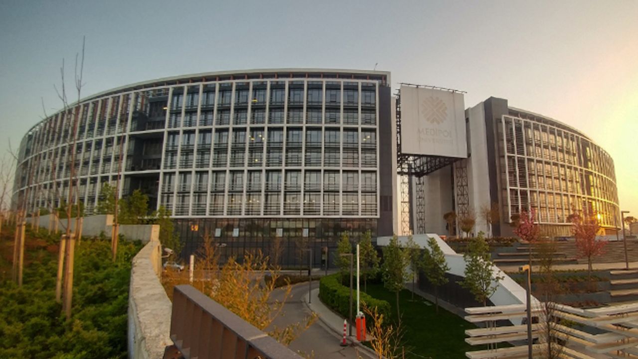 Ankara Medipol Üniversitesi 65 Öğretim elemanı alıyor