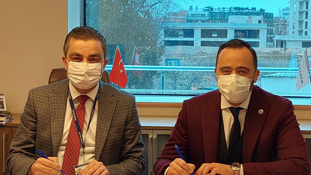 ESGİAD ve Acıbadem Hastanesi arasında protokol imzalandı