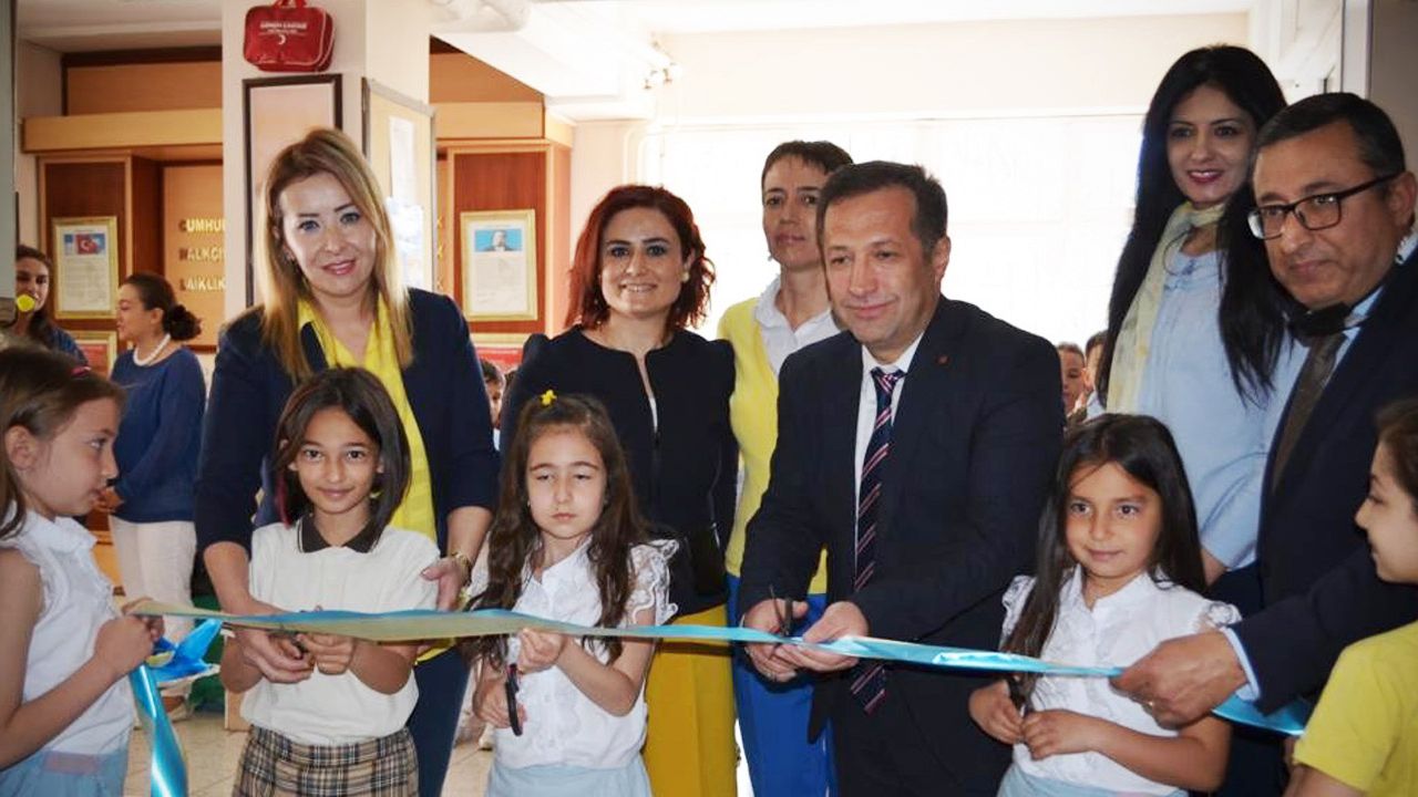 Reşat Benli İlkokulu’nda ‘E-twinning’ sergisi açıldı