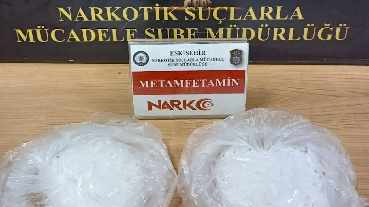 Eskişehir'de 402 gram uyuşturucuyla yakalandı