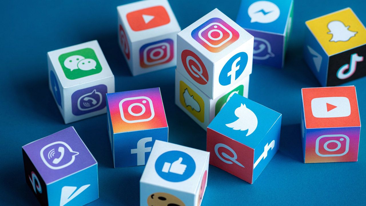 Ücretsiz olan sosyal medya uygulamalarına dikkat