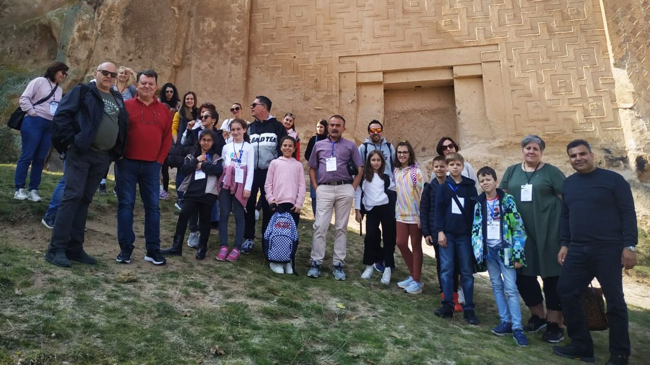5 ülkeden gelen öğretmen ve öğrenciler Eskişehir’i gezdi