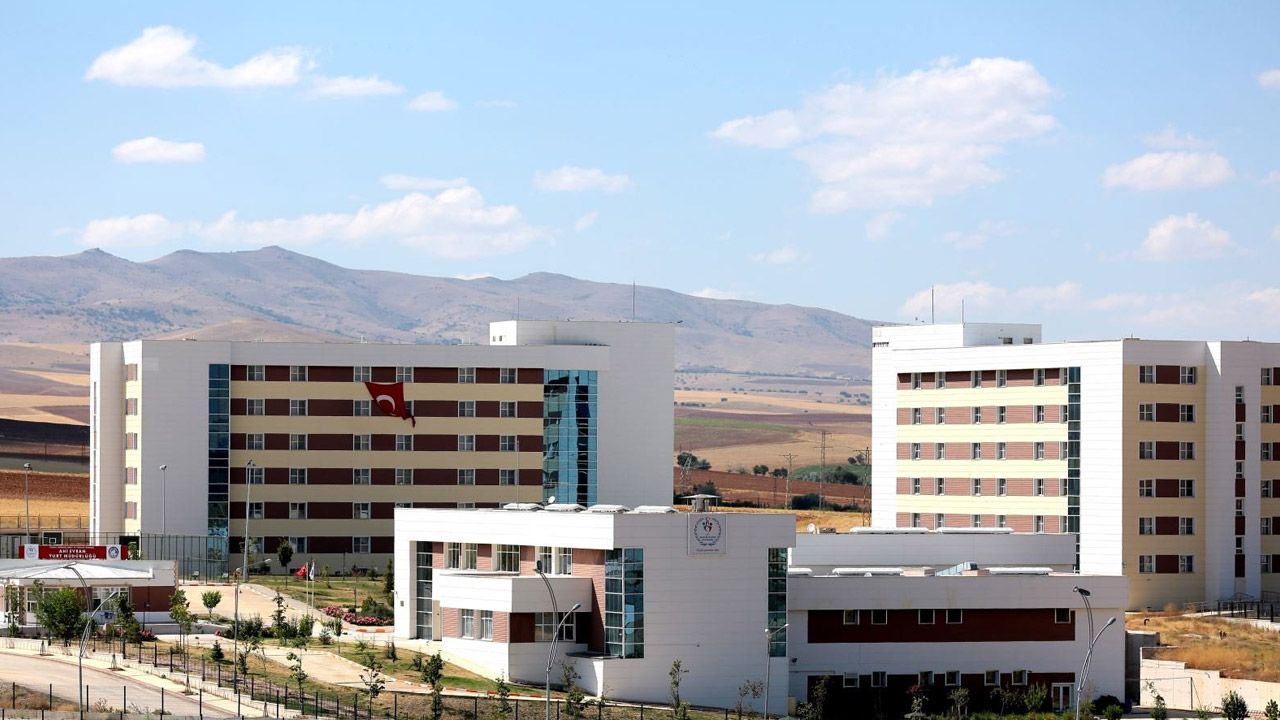 Kırşehir Ahi Evran Üniversitesi Öğretim Üyesi alıyor