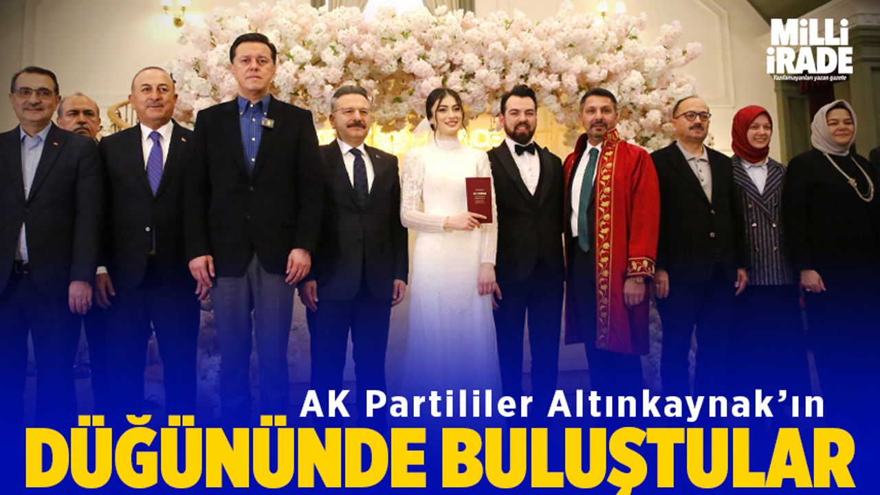 AK Partililer gençlik kolları başkanının düğününde buluştu (VİDEO HABER)
