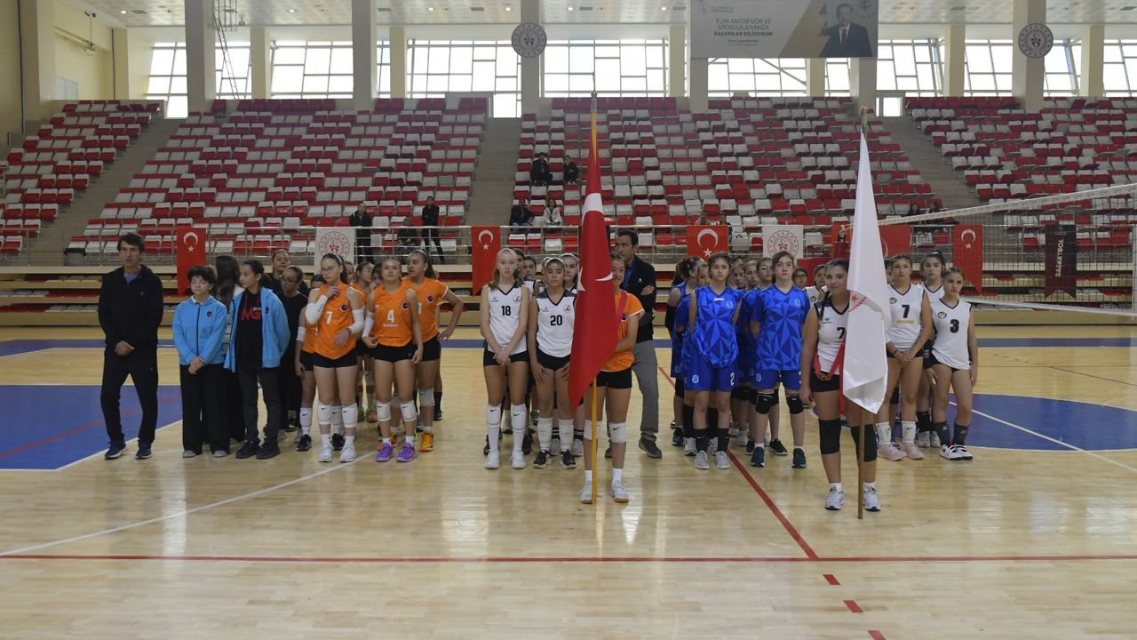 2025–2026 Eğitim Öğretim Yılı Okul Sporları Coşkuyla Başladı