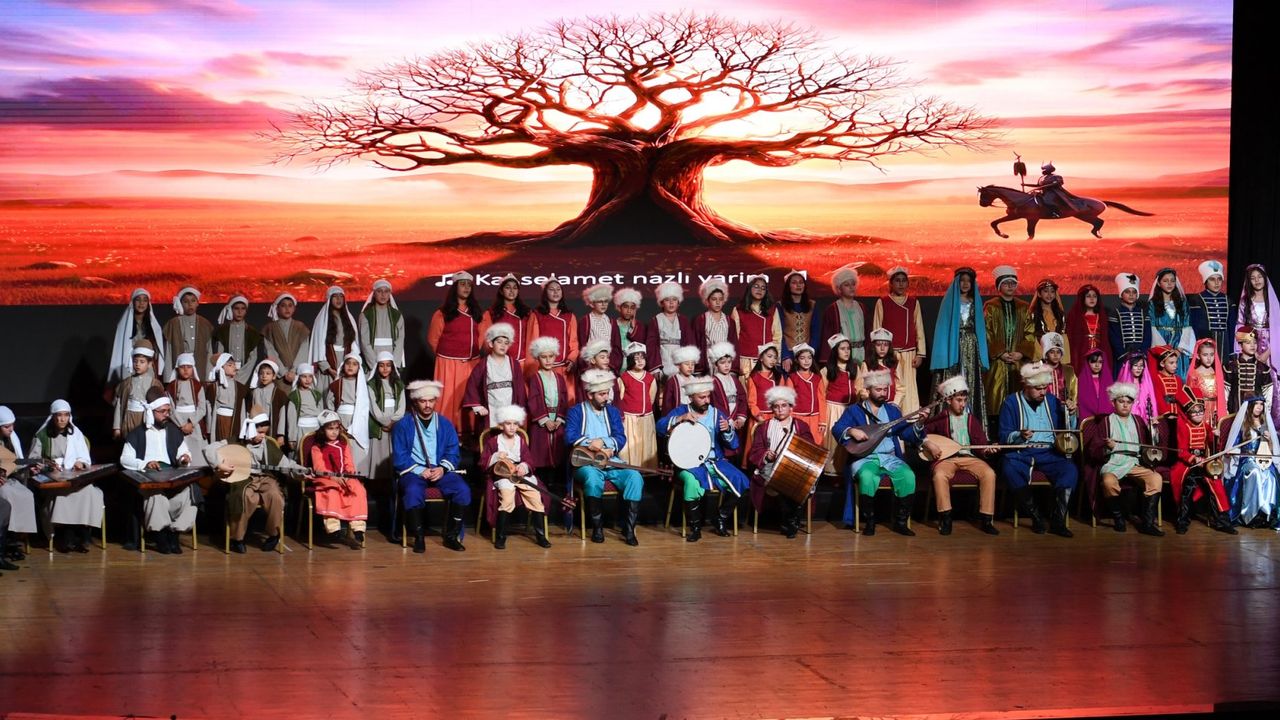 Köklü Geçmişten Güçlü Cumhuriyete konulu yarışmanın ödül töreni yapıldı