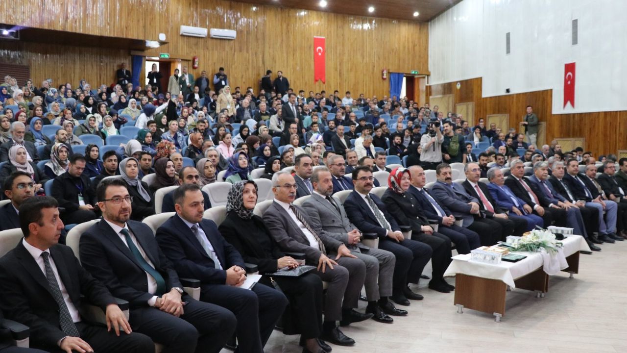 Elazığ’da 4. Din Öğretimi Çalıştayı Düzenlendi