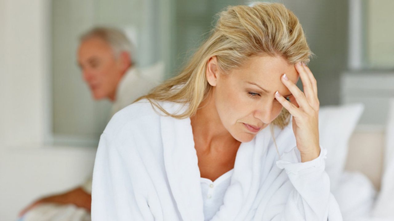 Menopoz nedir? Menopozda vücutta neler değişir?