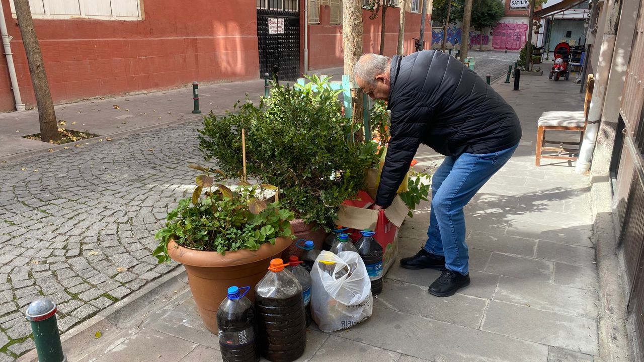 Muhtarlıkta her hafta yaklaşık 60 kilo atık yağ toplanıyor