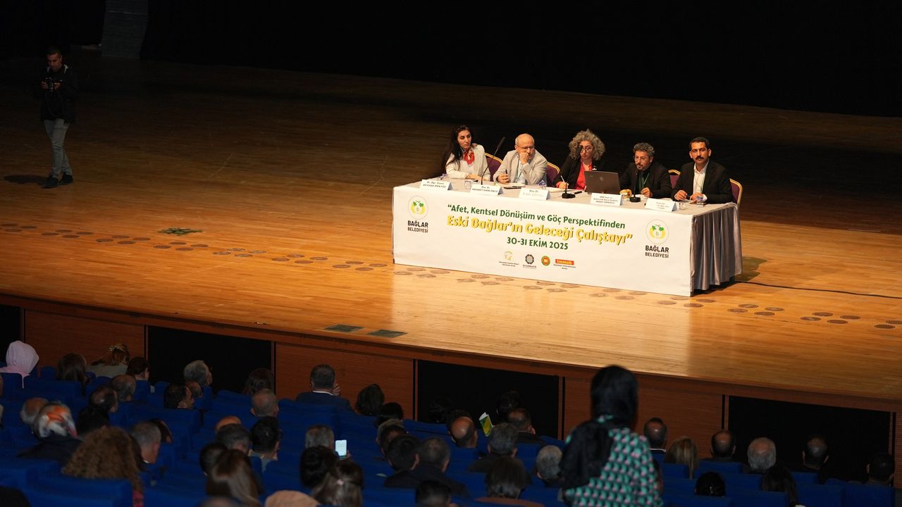‘Eski Bağlar, kentin en acil dönüşüm ihtiyacı duyan bölgesidir’