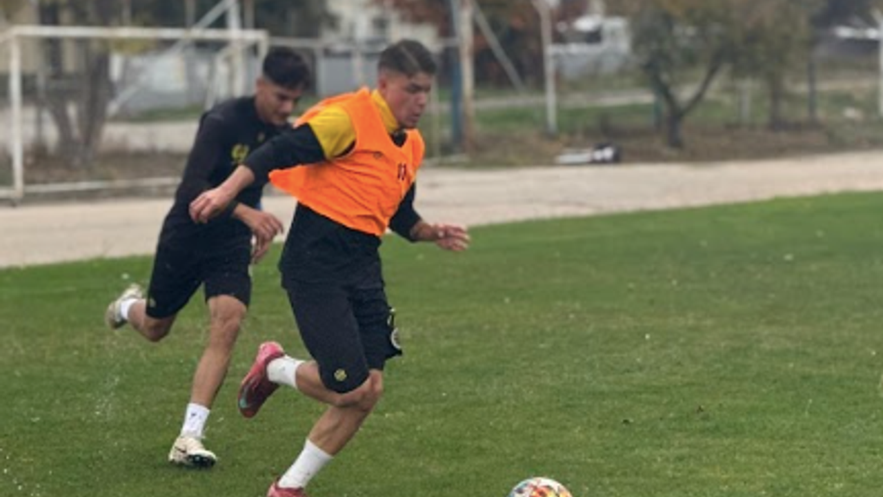 2 Eylülspor Yalovaspor Maçına Kilitlendi