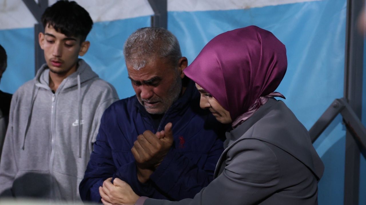Bakan Göktaş’tan Meliha Keskin’in Ailesine Taziye Ziyareti