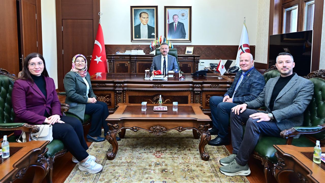 Vali Aksoy'a Ziyaretler