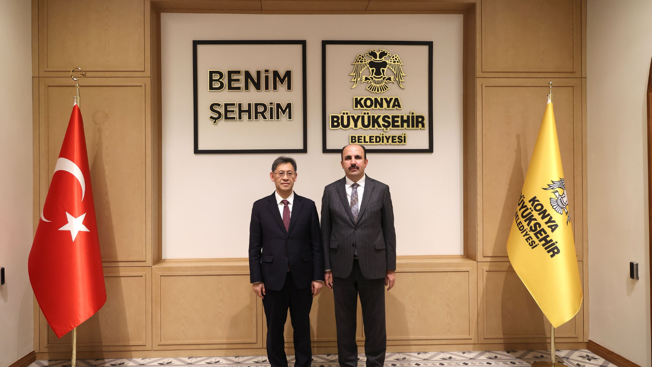 Kardeş şehir Şiyan Belediye Başkanı Niuping, Başkan Altay’ı ziyaret etti