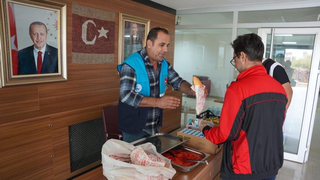 Başkan Hallaç'tan moral veren dokunuş