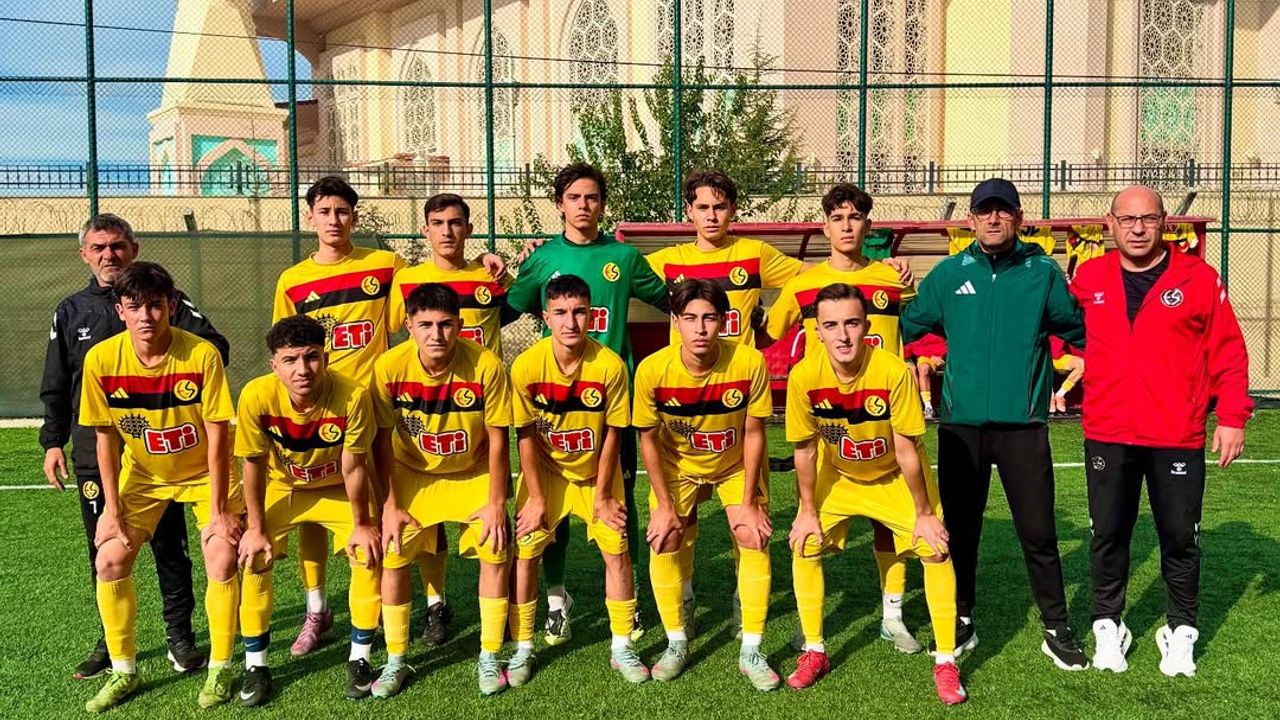 Eskişehirspor U16’dan farklı galibiyet