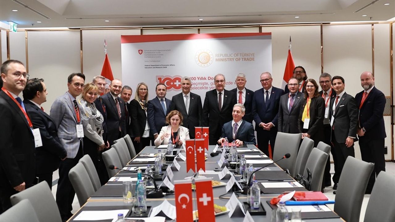 Ticaret Bakanı Bolat, Türkiye-İsviçre Ekonomi Forumu’nda