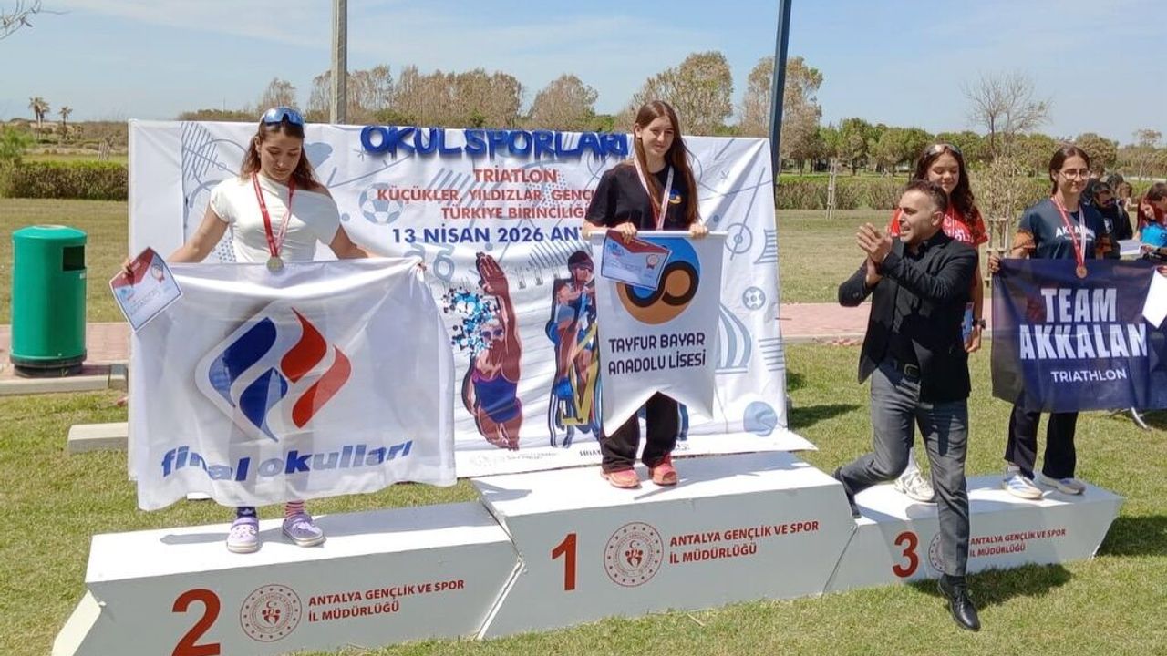 Eskişehirli sporcu triatlonda zirveye çıktı