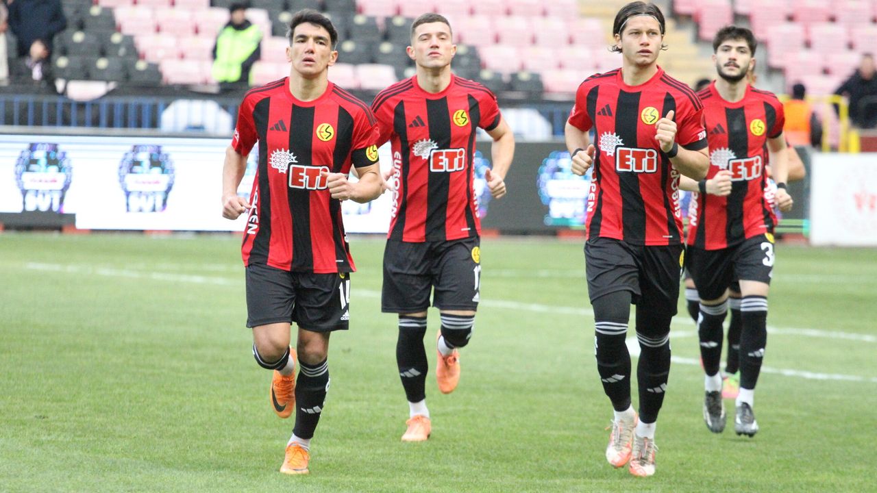 TFF’den Es-Es taraftarına yayın müjdesi