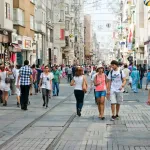 Türkiye'de Çocukların Oranı Azaldı, Yaşlılar Zirvede