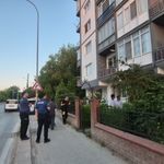 Şeker Mahallesi'nde aile içi tartışma polisi alarma geçirdi