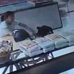 Müşteri Gibi Geldiği Fırında Şekerliği Çantasına Attı
