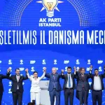 İstanbul'da CHP'li Belediye Başkanları AK Parti'ye Katıldı