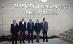 ESOGÜ Rektörü Prof. Dr. Çolak’tan Anadolu Üniversitesi'ne ziyaret