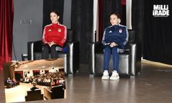 Şehir’in rüzgar kızları Kariyer Merkezi’nde
