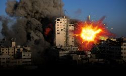 İsrail, Gazze’de sivilleri vurdu: 77 ölü