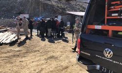 Madende göçük altında kalan 2 işçi kurtarıldı