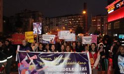 Kadınlardan Eskişehir'de 8 Mart yürüyüşü