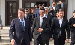 “5'de 3 çoğunluk durumunda Erdoğan'a tekrar adaylık yolu açılır”