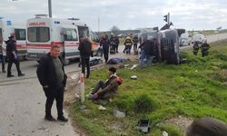 Tır yolcu minibüsüne çarptı: 5 ölü, 10 yaralı