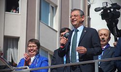 CHP’de Kurultay Tartışmaları ve Yeni Parti Senaryosu