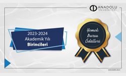 Anadolu Üniversitesi başarının yanında