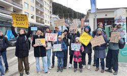 Trump protesto edildi