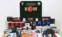 Polis çok sayıda kaçak elektronik ürün ele geçirdi