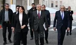 AK Parti ve DEM heyeti bugün görüşecek