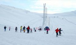 Hakkari'de Kayakseverlerin Adresi: Mergabütan Kayak Merkezi