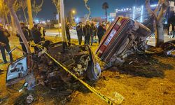 Adana’da ikiye bölünen otomobilde ölü sayısı 2’ye yükseldi