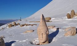 Nemrut'un güzelliği herkesi kendine hayran bırakıyor