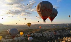 Sıcak hava balon uçuşlarında yolcu sayısı rekoru kırıldı