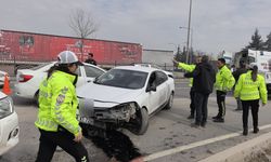 Eskişehir'e dönerken kaza yaptı: 2 yaralı