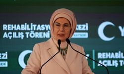 Emine Erdoğan: Bağımlılıkla mücadelede kararlıyız