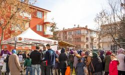 Afyonkarahisar Belediyesi, Ramazan Boyunca 10 Bin Kişiye İftar Yemeği Ulaştırıyor