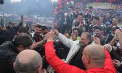 Bozanspor şampiyonluğunu kupayla taçlandırdı